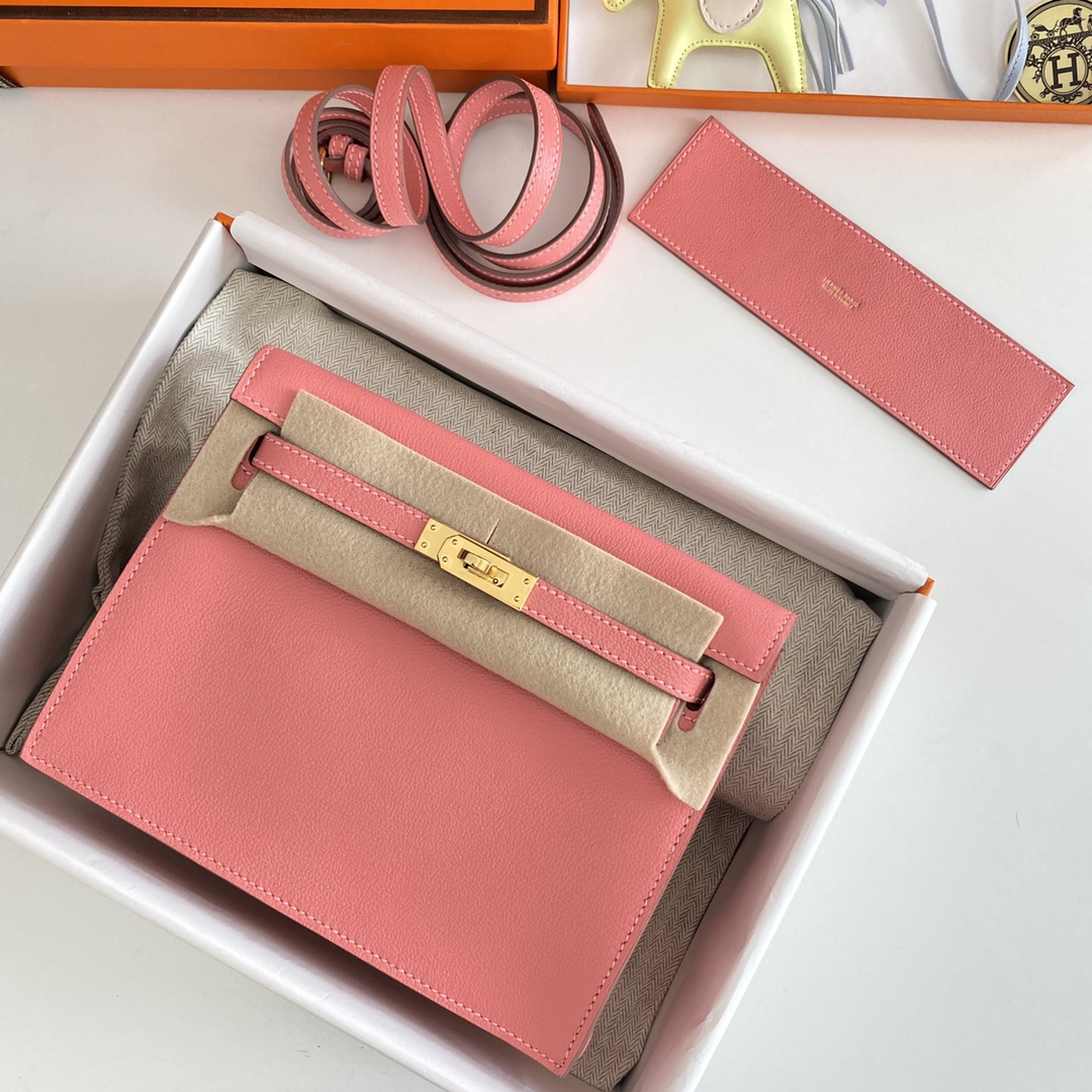 Hermes Kelly Danse Evercolor Bag In Rose Pink Color